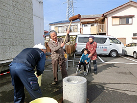 お餅つき風景